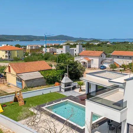 La-vi Villa Torrette