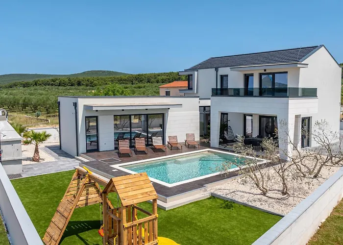 La-vi 빌라 투라니