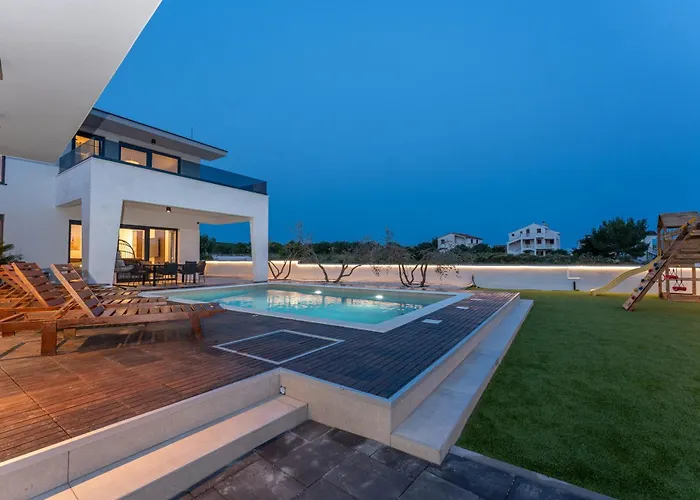 Villa La-vi *
